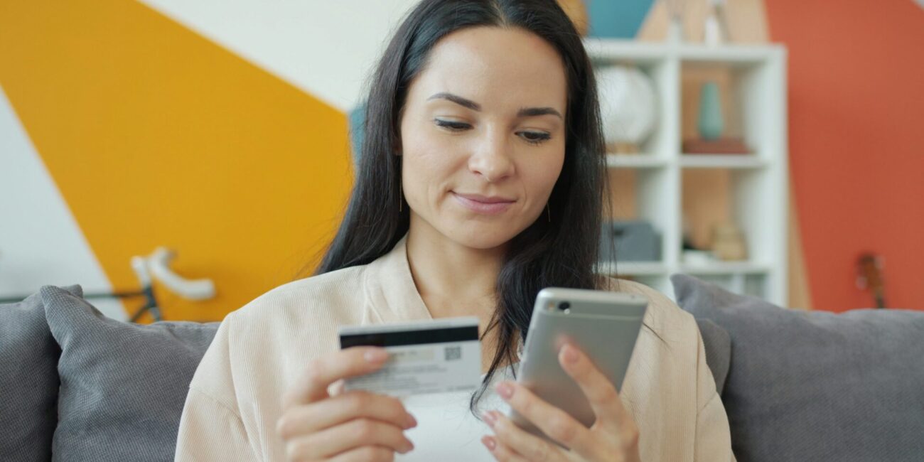 IVR payment solution for secure mobile transactions in US and UK contact centers.